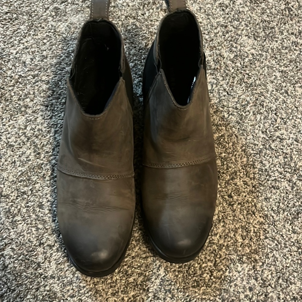Grey Sorel bootie